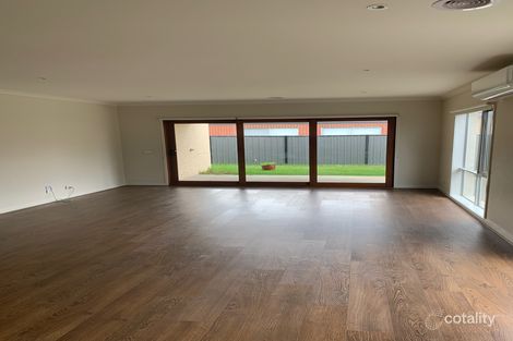 Property photo of 36 Blackledge Drive Clyde North VIC 3978