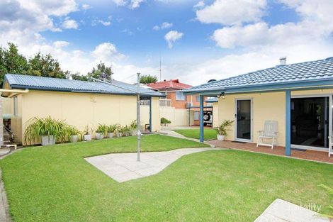 Property photo of 8 Mackay Drive Tumbi Umbi NSW 2261