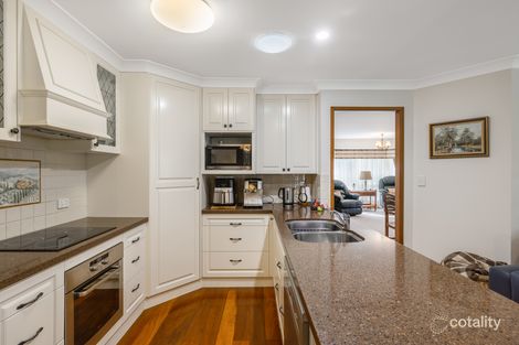 Property photo of 42 Lorraine Crescent Centenary Heights QLD 4350