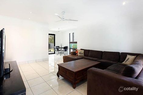 Property photo of 18 Yarran Drive Ashmore QLD 4214