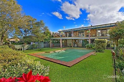 Property photo of 2/382 Tuggerawong Road Tuggerawong NSW 2259