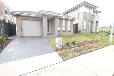 Property photo of 4 Verdun Road Edmondson Park NSW 2174