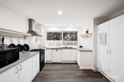 Property photo of 14 Marloo Court Croydon Hills VIC 3136