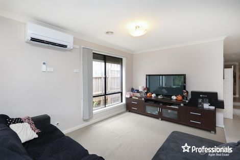 Property photo of 2 Cherry Close Harkness VIC 3337