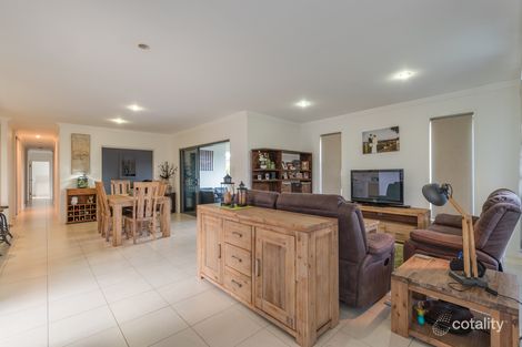 Property photo of 5 Plath Court Kalkie QLD 4670