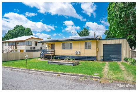 158 Peter St, Berserker, QLD 4701