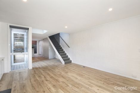 Property photo of 194 Heath Street Port Melbourne VIC 3207