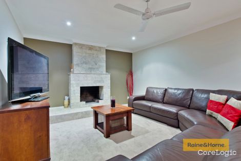 Property photo of 16 Catani Place Helensvale QLD 4212