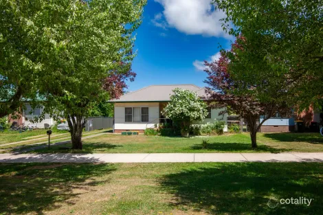 Property photo of 10 Saleyards Road Crookwell NSW 2583
