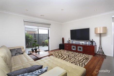 Property photo of 17 Cadell Avenue Tarneit VIC 3029