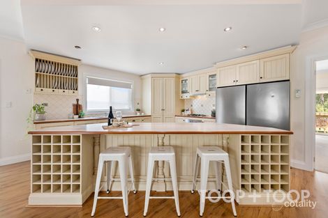 Property photo of 6 Hedgerow Court Greenwith SA 5125