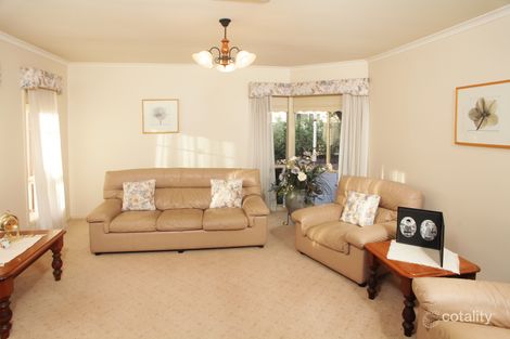 Property photo of 9 Falcon Court Shepparton VIC 3630