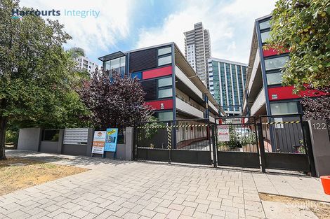 20/124 Terrace Rd, Perth, WA 6000