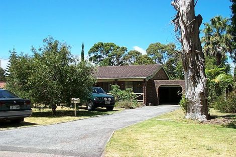 Property photo of 24 Maitland Avenue Little Grove WA 6330