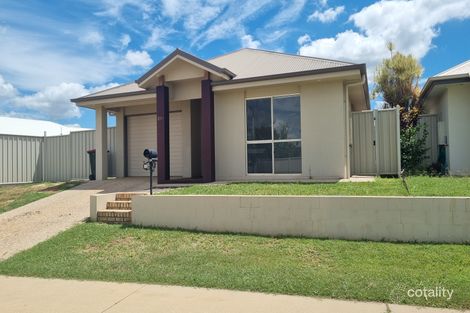 26a Brokenwood St, Emerald, QLD 4720