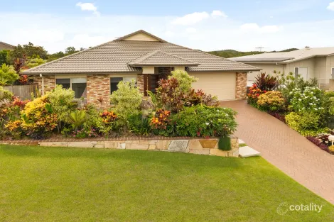 Property photo of 5 Hernandia Place Mackenzie QLD 4156