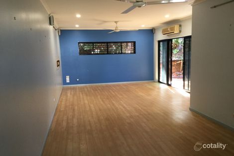 Property photo of 9 Trappes Court Mooroobool QLD 4870