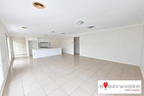 Property photo of 19 Mulloway Drive Point Cook VIC 3030