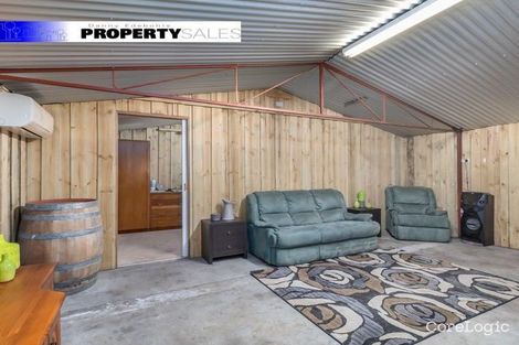 Property photo of 43 Newark Avenue Newborough VIC 3825