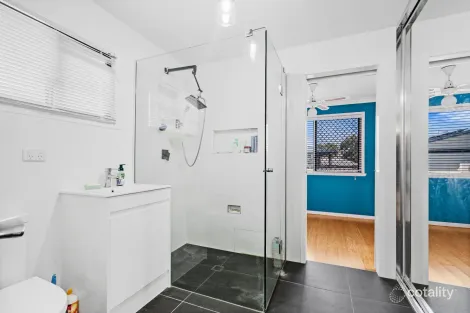 Property photo of 13A Robin Parade Victoria Point QLD 4165