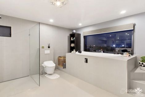 Property photo of 72 Gladstone Road Highgate Hill QLD 4101