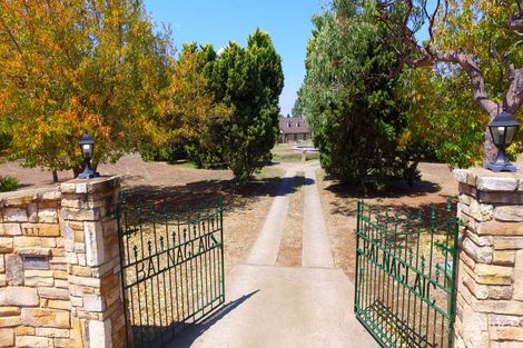 Property photo of 217 Middle Road Gracemere QLD 4702