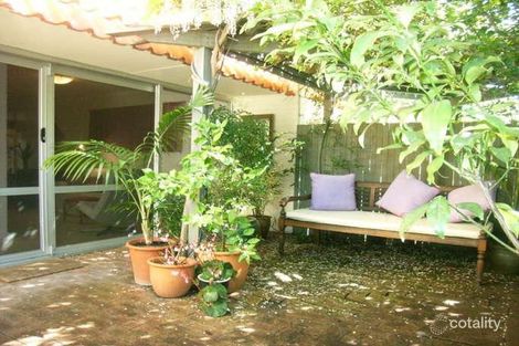 2/12 Onslow Rd, Shenton Park, WA 6008