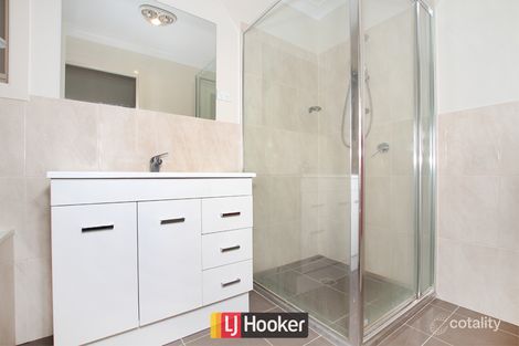 Property photo of 20 Ivy Kent Street Forde ACT 2914