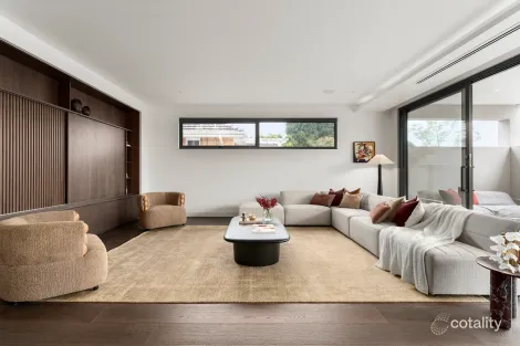 Property photo of 99 Greythorn Road Balwyn North VIC 3104