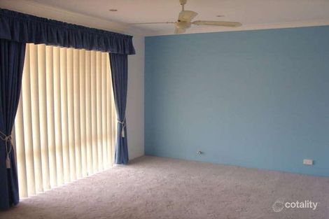Property photo of 2/12 Darter Place Halls Head WA 6210