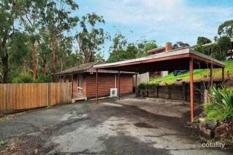 Property photo of 3 Tarhilla Drive Launching Place VIC 3139