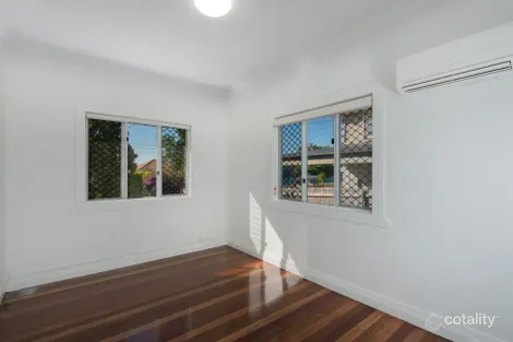 Property photo of 107 Erica Street Cannon Hill QLD 4170