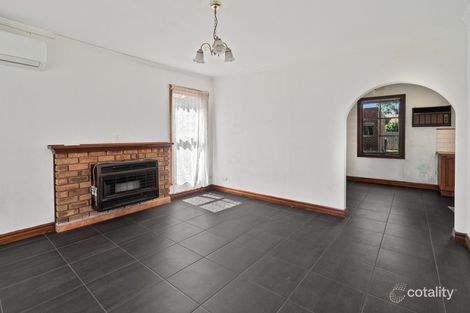 Property photo of 14 Landy Road Jacana VIC 3047
