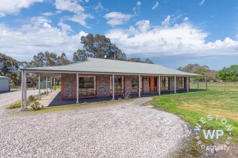 15/17 Mappinga Rd, Oakbank, SA 5243
