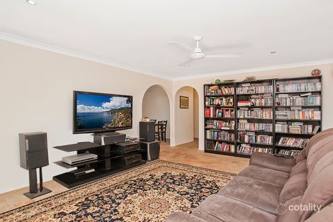 Property photo of 3 Angus Court Highland Park QLD 4211