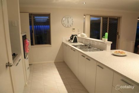 Property photo of 11 Kangaroo Paw Drive Greenfields WA 6210