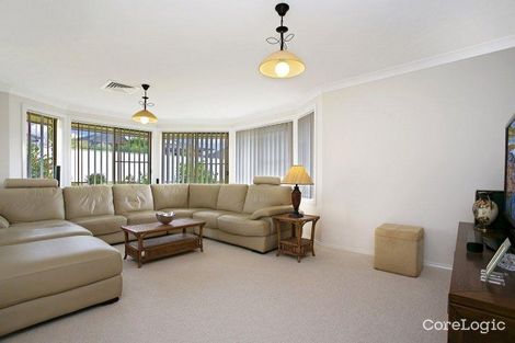 Property photo of 8 Donegal Drive Ashtonfield NSW 2323
