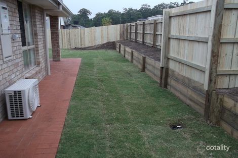 Property photo of 70 Fred Pham Crescent Doolandella QLD 4077