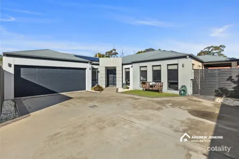 Property photo of 2/148 High Street Cobram VIC 3644