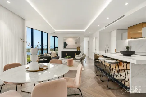 Property photo of 1305/8 Bowen Crescent Melbourne VIC 3004