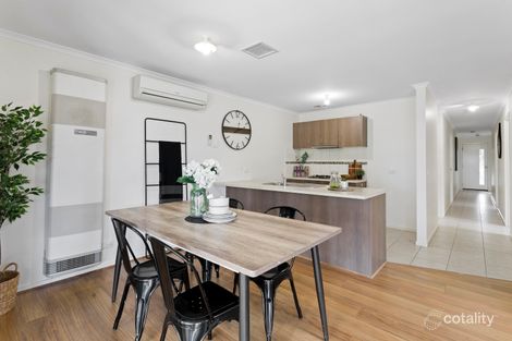 Property photo of 5 Ellenborough Crescent Manor Lakes VIC 3024