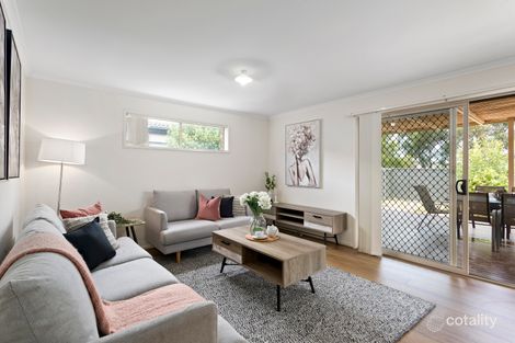 Property photo of 5 Ellenborough Crescent Manor Lakes VIC 3024