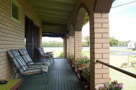 Property photo of 2 Gordon Street Palmers Island NSW 2463