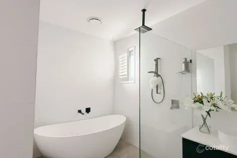 Property photo of 33 Sutherland Street Gleneagle QLD 4285
