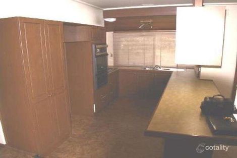 Property photo of 17 Hertford Crescent Balwyn VIC 3103