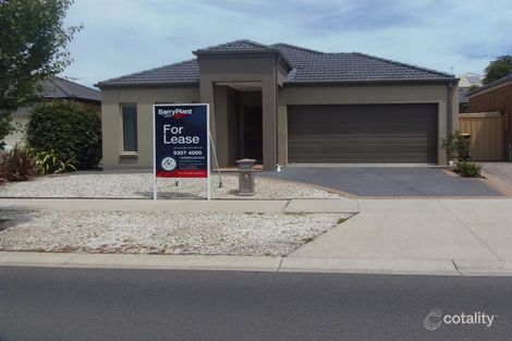 36 Central Pkwy, Caroline Springs, VIC 3023