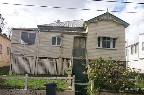 8 Colville St, Highgate Hill, QLD 4101