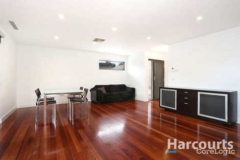 Property photo of 2/13 Travers Street Thomastown VIC 3074