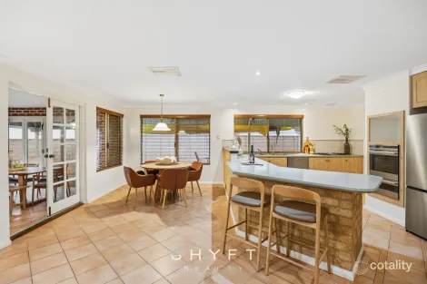 Property photo of 10 Gateshead Loop Mindarie WA 6030