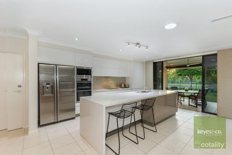 Property photo of 31 Sheerwater Parade Douglas QLD 4814